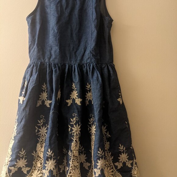 Modcloth Hostess In Focus Shirt Dress in Chambray - Picture 3 of 6